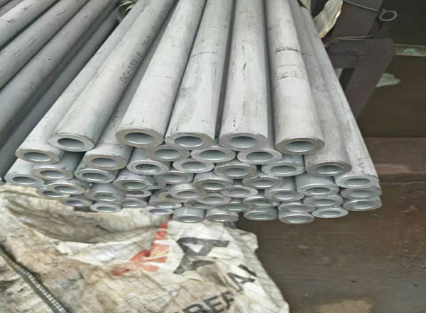 ASTM A 312  large diameter stainless steel pipe